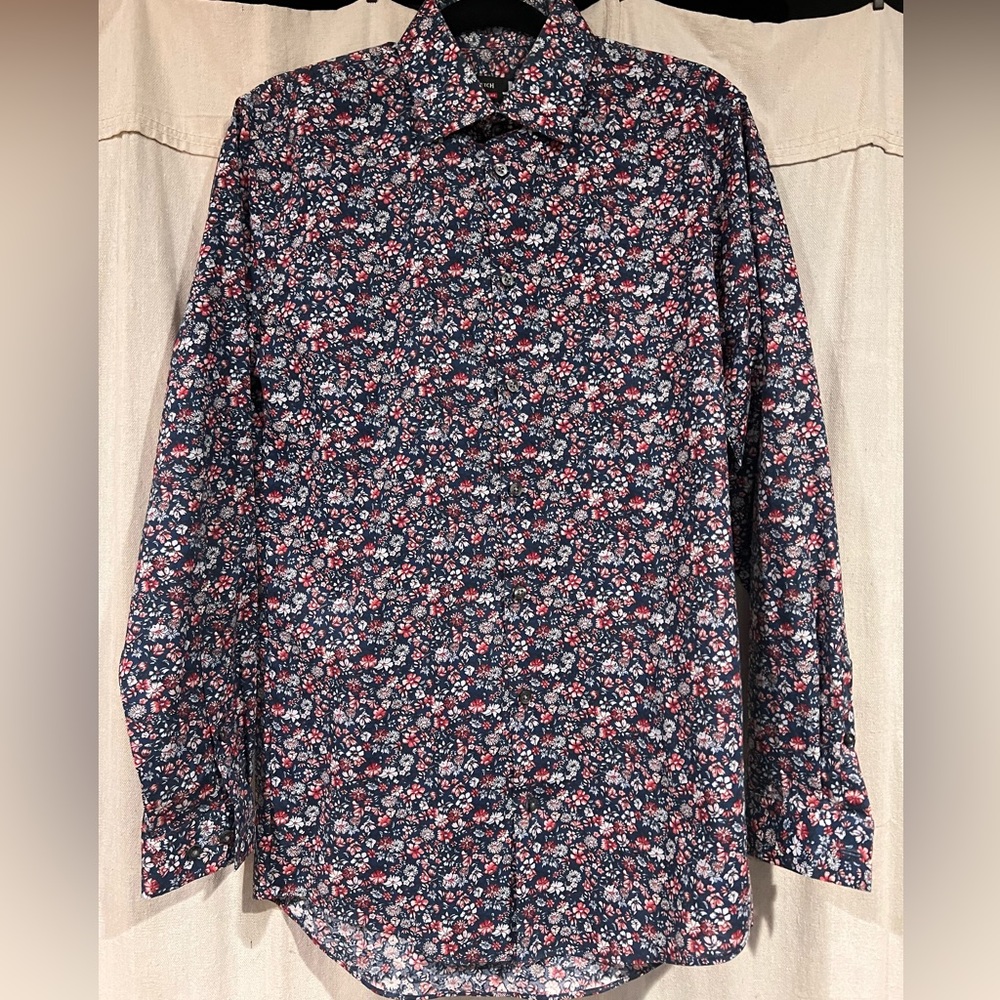 Button up long sleeve dress shirt